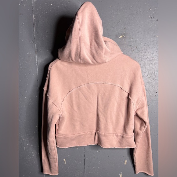 Alo Cruiser Crop Pink Zip Up Hoodie.  Size Medium - Picture 8 of 10